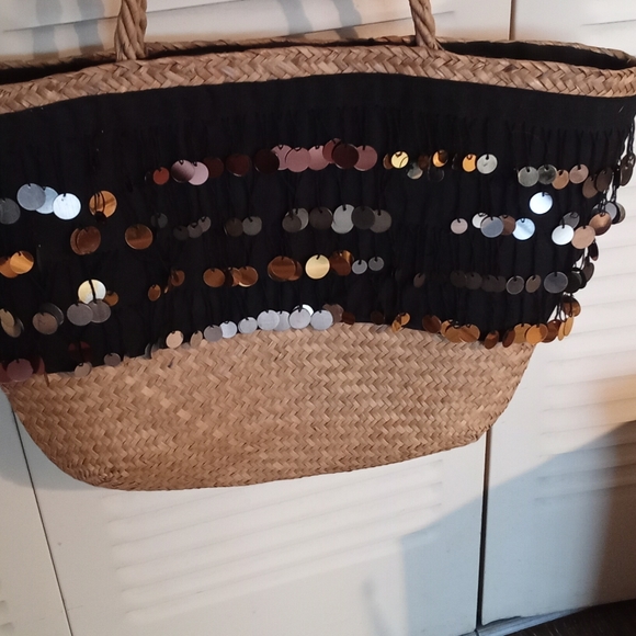 Bag - Picture 1 of 4